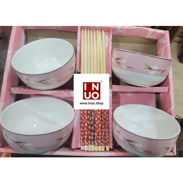 中国风的陶瓷碗，餐具